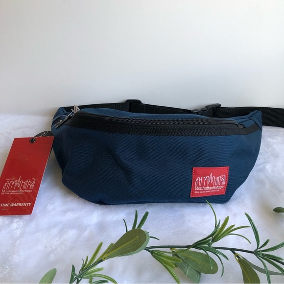 Manhattan Portage Handbags - Manhattan Portage New York Brooklyn Bridge Waist Bag, NWT